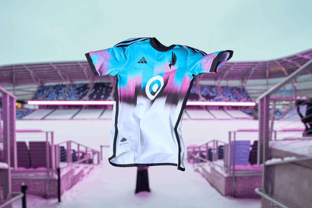 Minnesota United's Classic Colors: What Makes the Retro Jersey Iconic? image 33