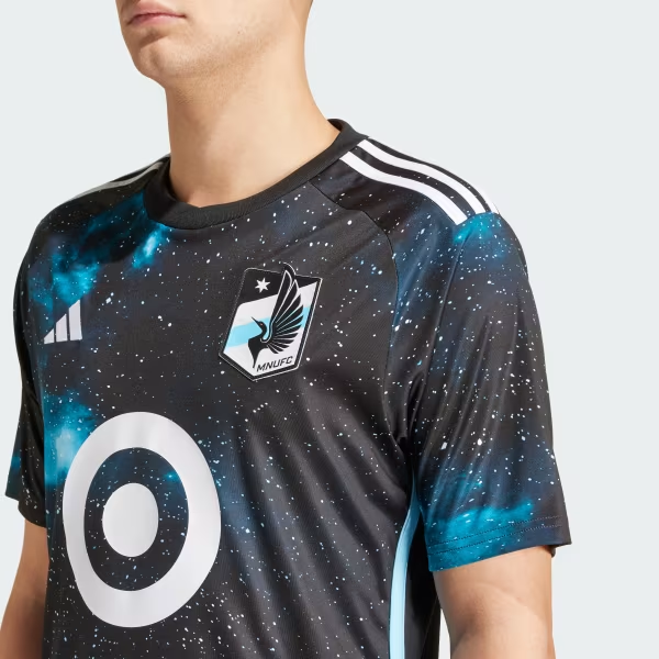 How to Wash and Care for the Minnesota United Jersey 2025? image 112
