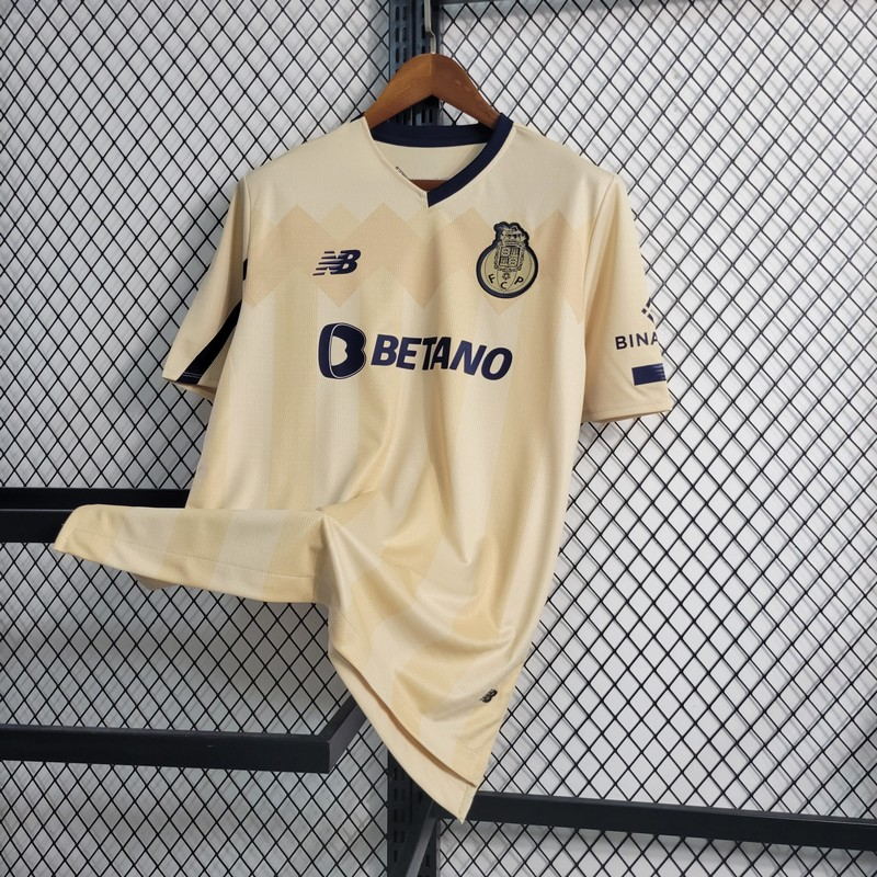 FC Porto Away Jersey: Fans’ First Impressions of New Balance Design