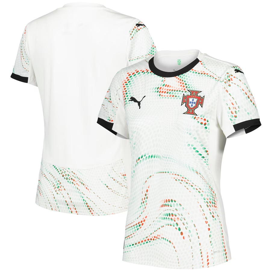 From Patches to Player Numbers: Customize Your Exclusive Soccer Jersey Now image 3