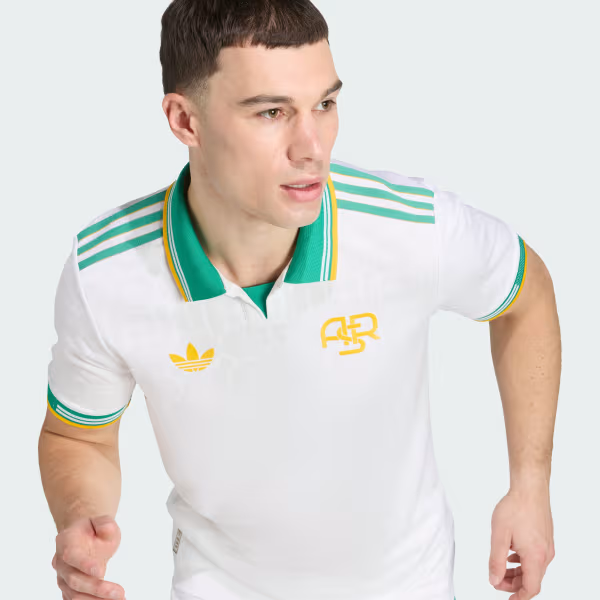 From Patches to Player Numbers: Customize Your Exclusive Soccer Jersey Now image 4