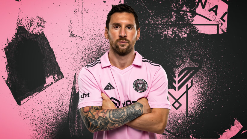 men’s small messi inter jersey pink