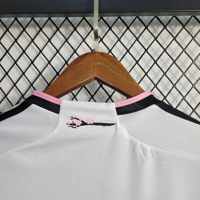 Back view of the D.C. United 2023/24 White Jersey with customizable player name and number.