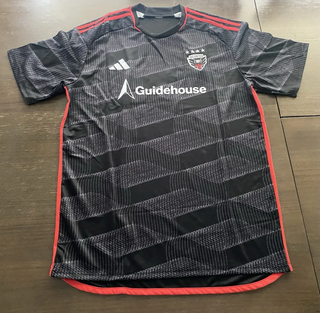 Raul Diaz Arce: DC United's Iconic Forward and His Jersey s l1600